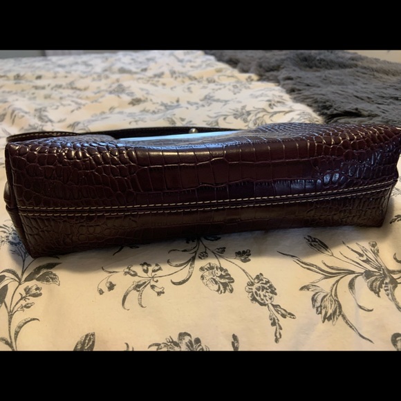 ⭐️Super cute Nine West bag/ Bundle for 3 for 20 - Picture 5 of 6